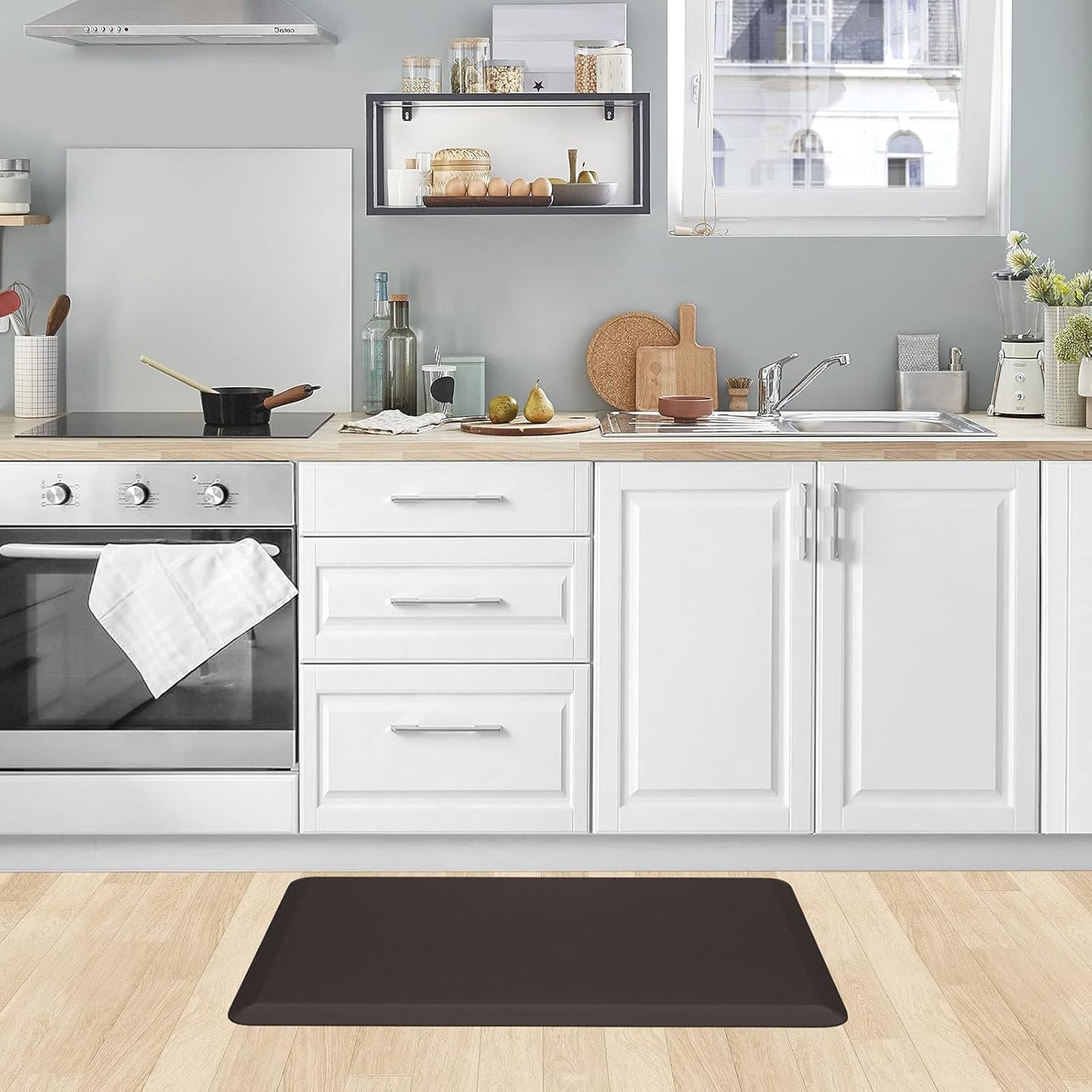 KitchenClouds Kitchen Mat Cushioned Anti Fatigue Rug 17.3"x28" Waterproof, Non Slip, Standing and Comfort Desk/Floor Mats for House Sink Office (Black)