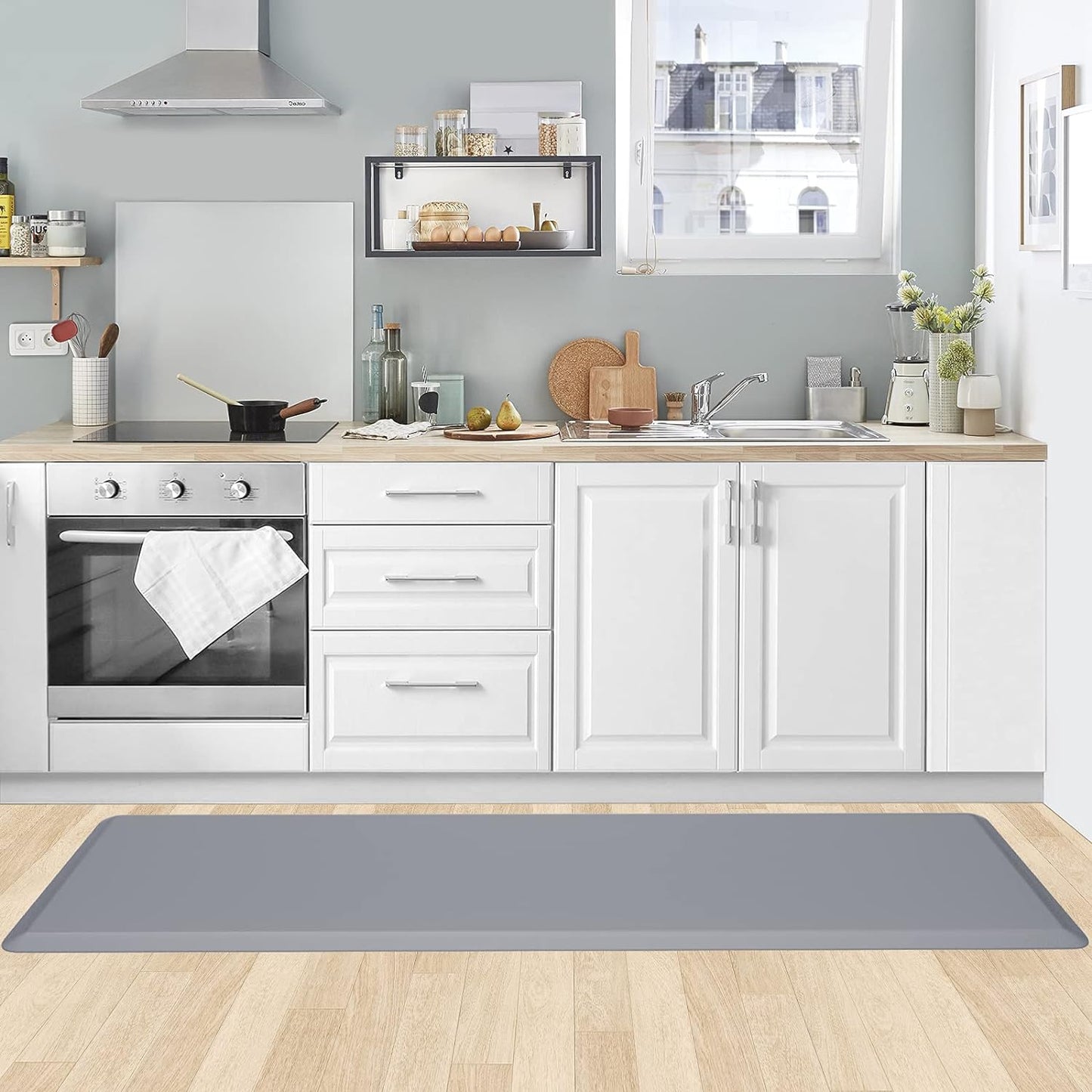 KitchenClouds Kitchen Mat Cushioned Anti Fatigue Rug 17.3"x28" Waterproof, Non Slip, Standing and Comfort Desk/Floor Mats for House Sink Office (Black)