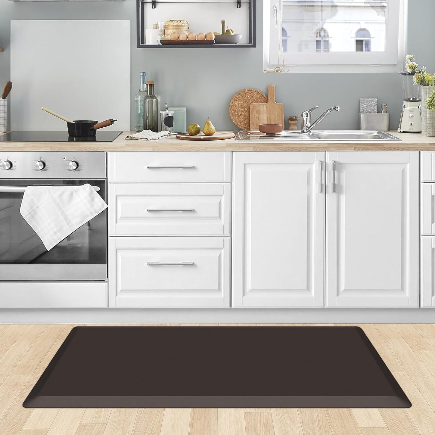KitchenClouds Kitchen Mat Cushioned Anti Fatigue Rug 17.3"x28" Waterproof, Non Slip, Standing and Comfort Desk/Floor Mats for House Sink Office (Black)